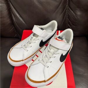 Nike Court Legacy Size 1.5 youth: White and Black Low-Top Sneakers with Tan Trim